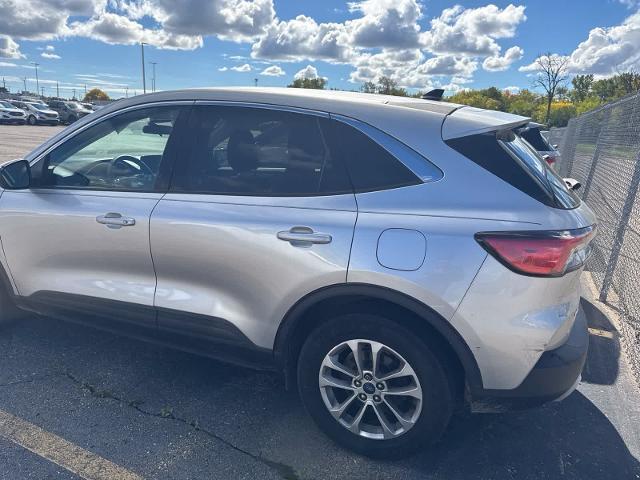 2020 Ford Escape - $13,179