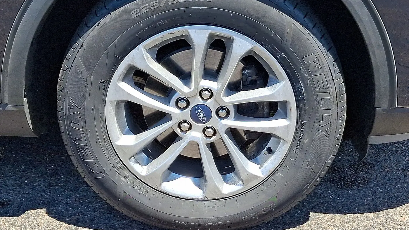 2021 Ford Escape SE