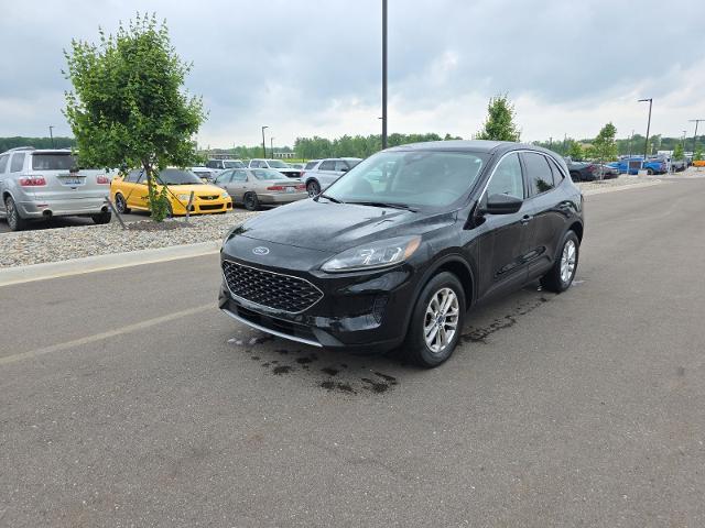 2022 Ford Escape - $19,000