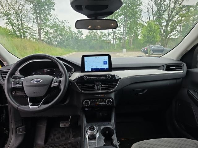 2022 Ford Escape - $19,000