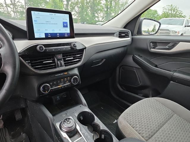 2022 Ford Escape - $19,000