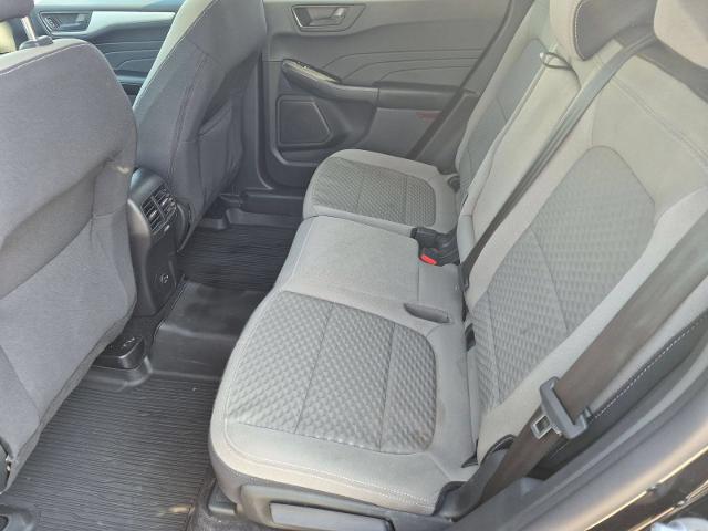 2022 Ford Escape - $19,000