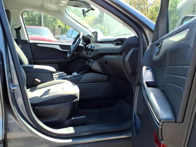 2022 Ford Escape - $16,995