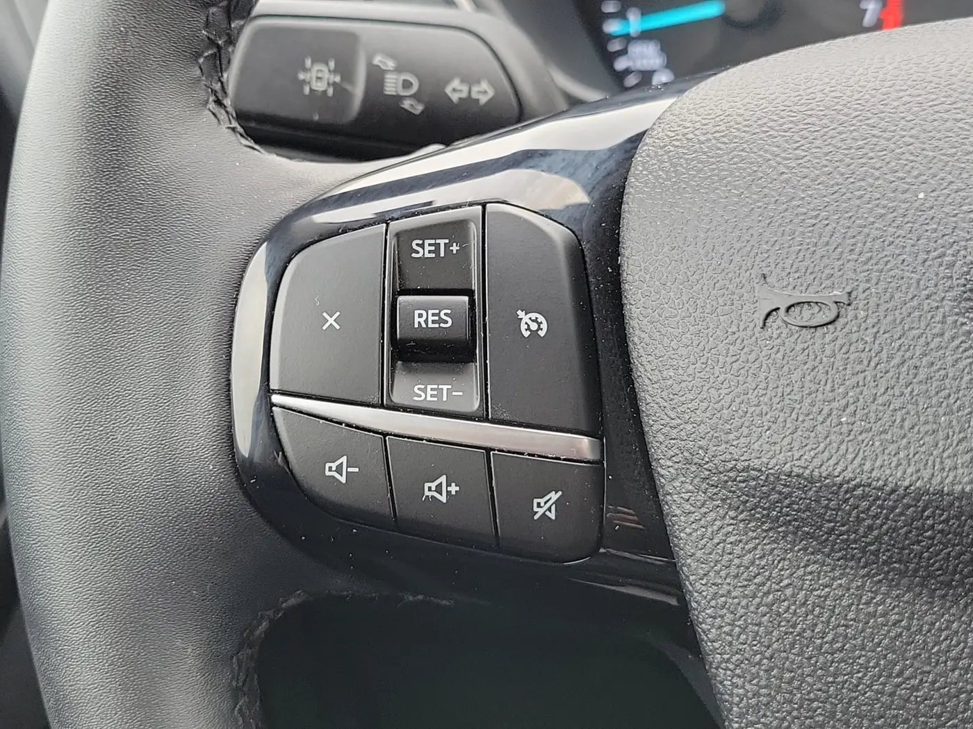2022 Ford Escape - $21,775