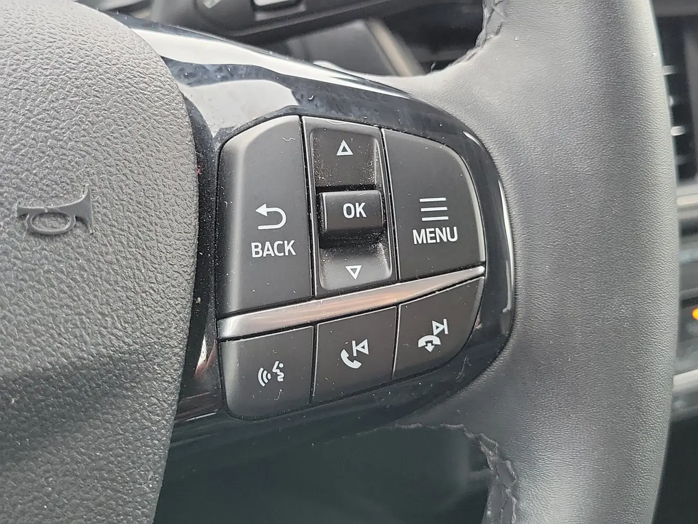 2022 Ford Escape - $21,775