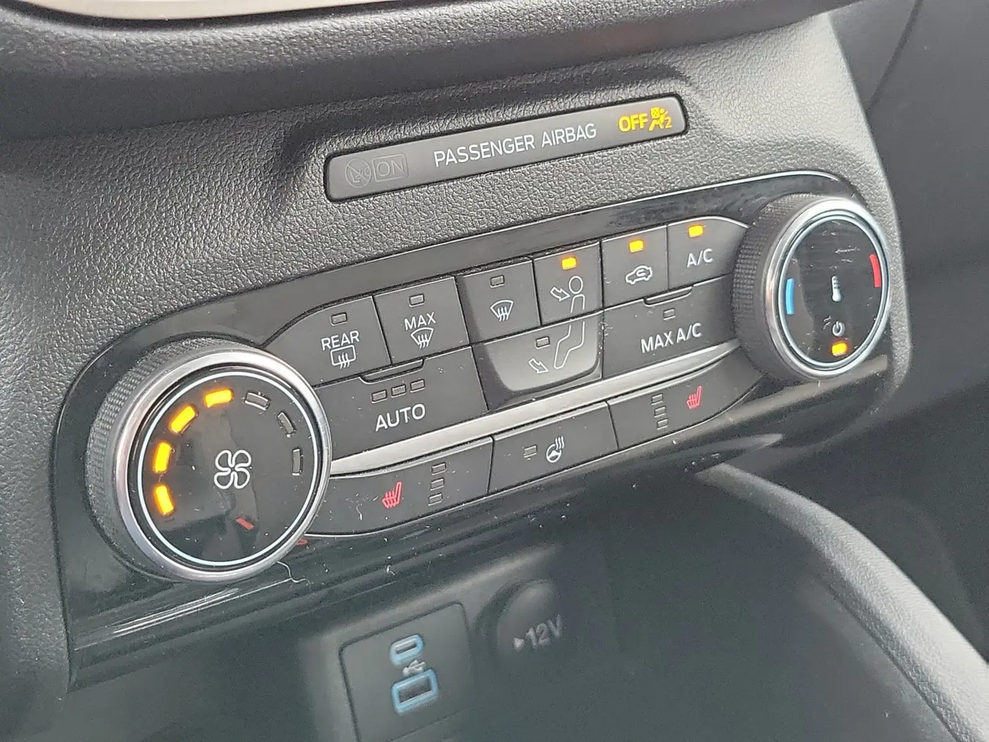 2022 Ford Escape - $21,775