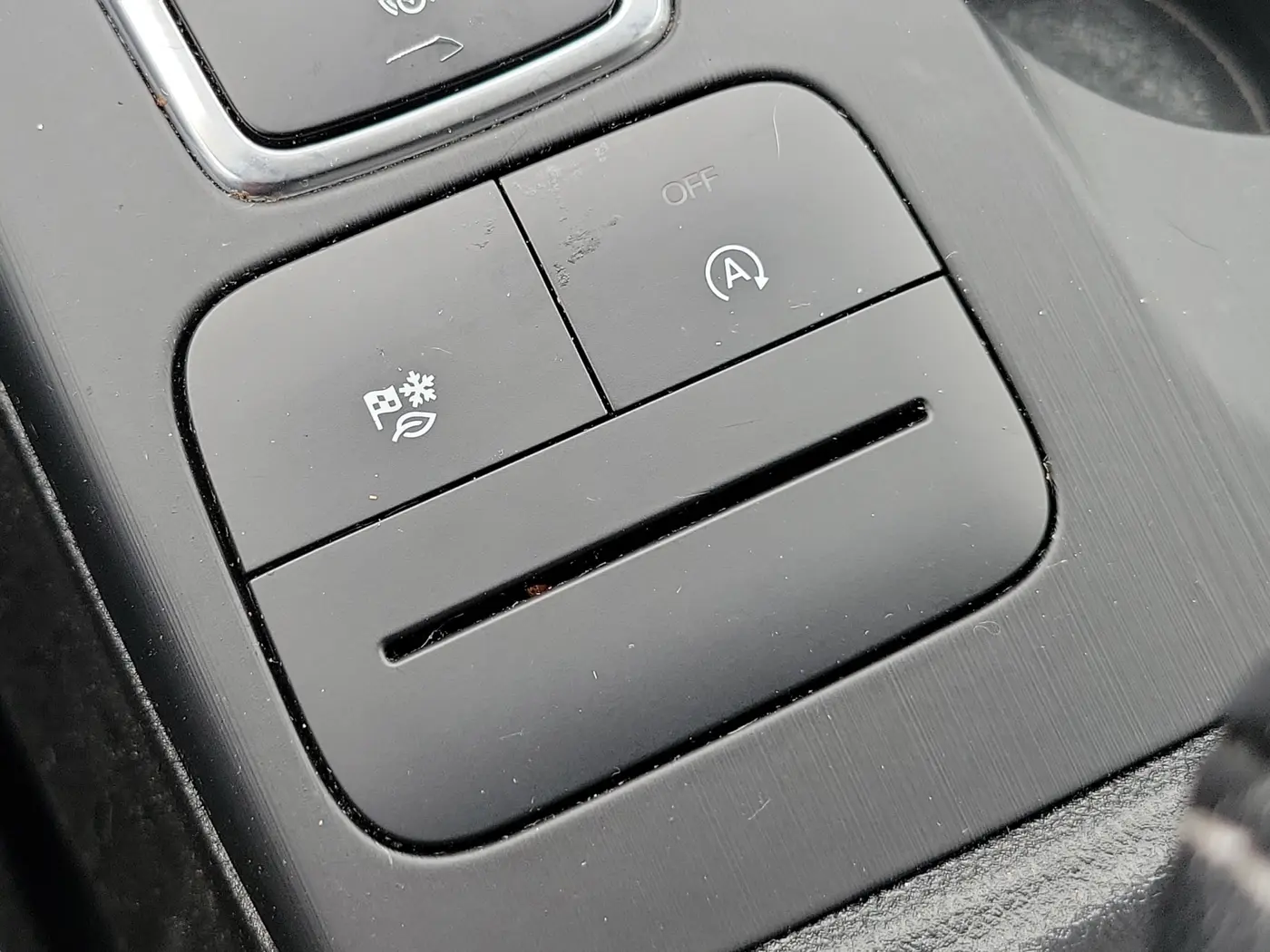 2022 Ford Escape - $21,775