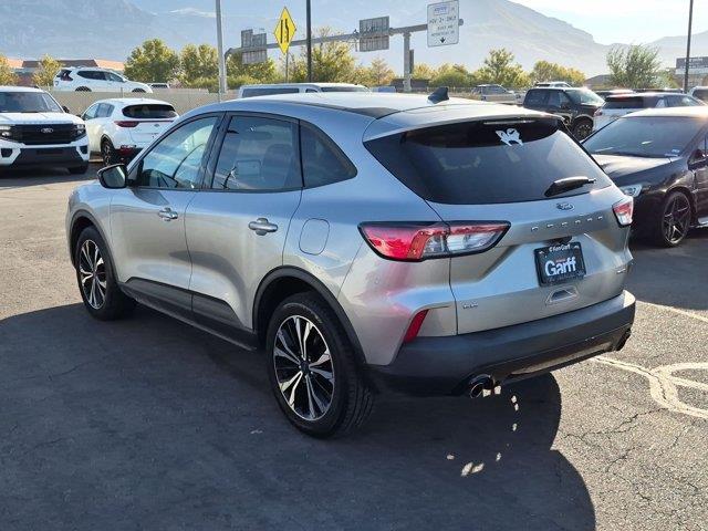 2022 Ford Escape - $17,038