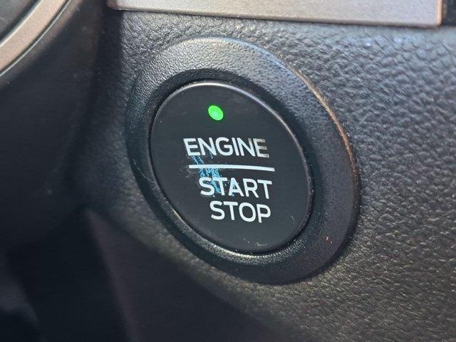 2022 Ford Escape - $17,038