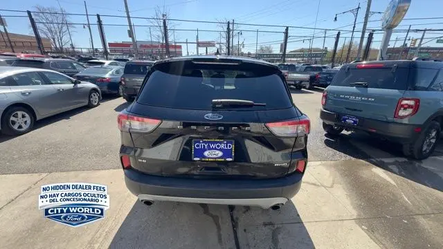 2022 Ford Escape SE