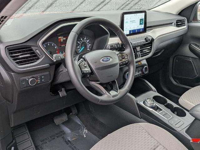 2022 Ford Escape - $21,348