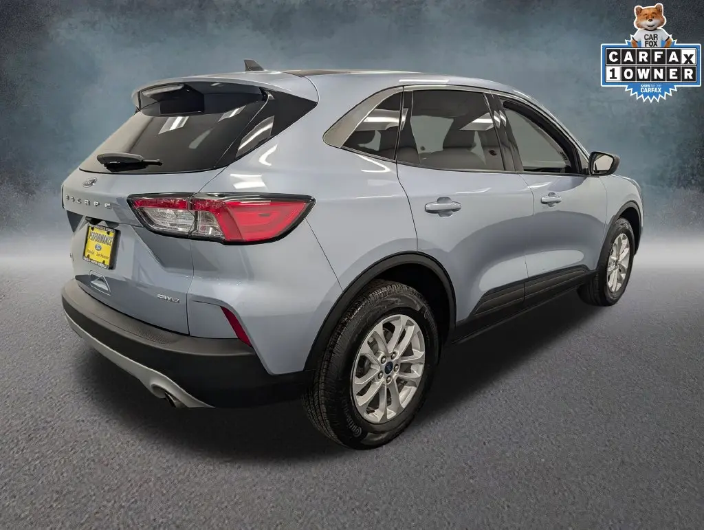 2022 Ford Escape - $19,860