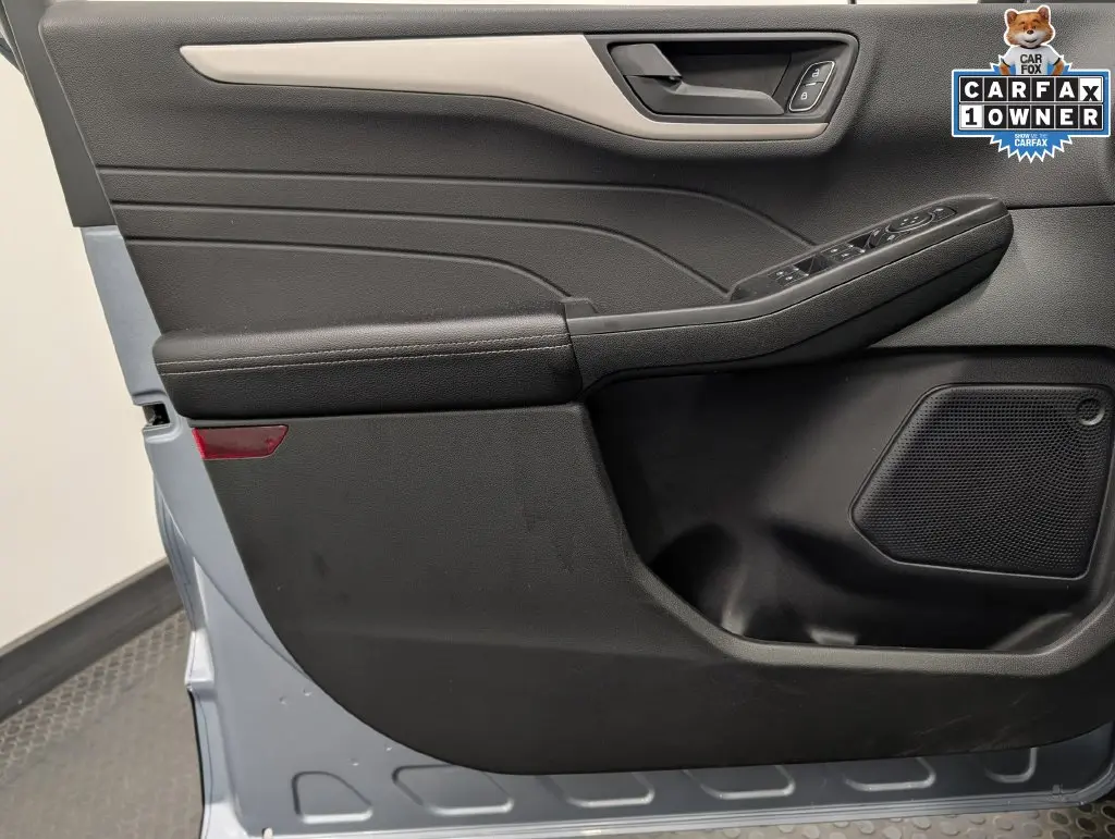 2022 Ford Escape - $19,860