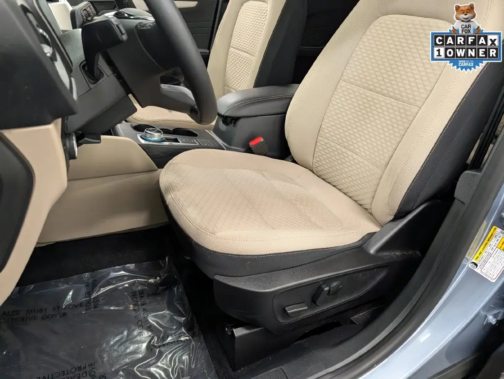 2022 Ford Escape - $19,860