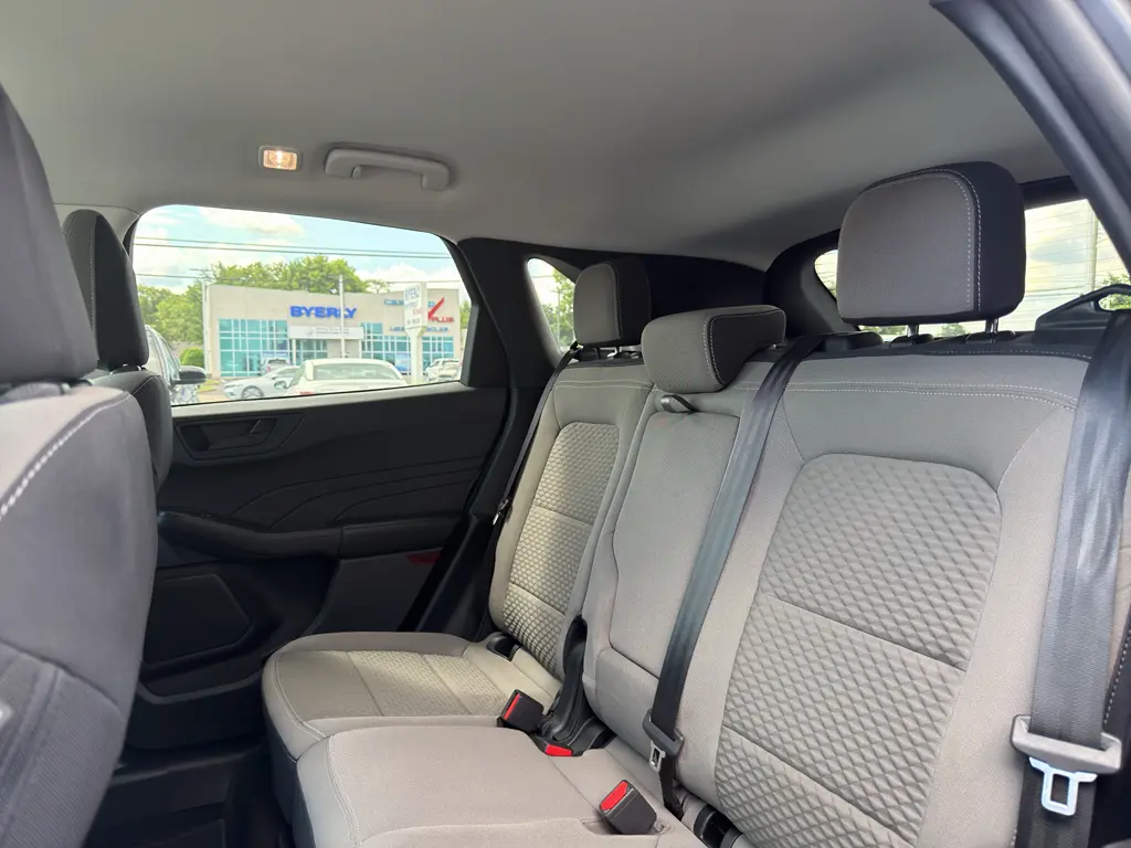 2022 Ford Escape - $18,995