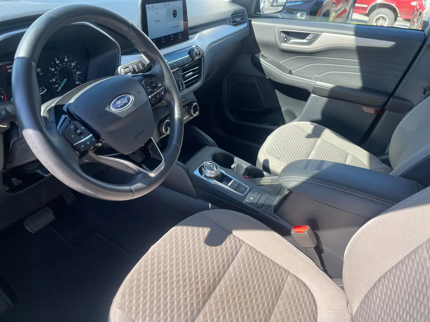 2022 Ford Escape - $20,468