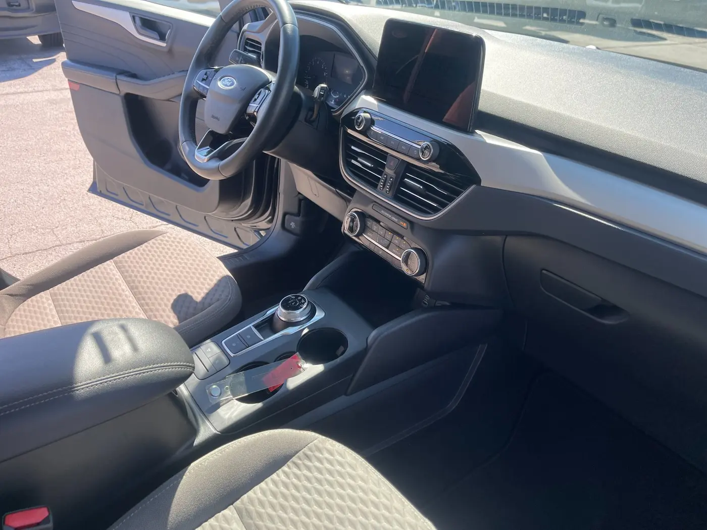 2022 Ford Escape - $20,468