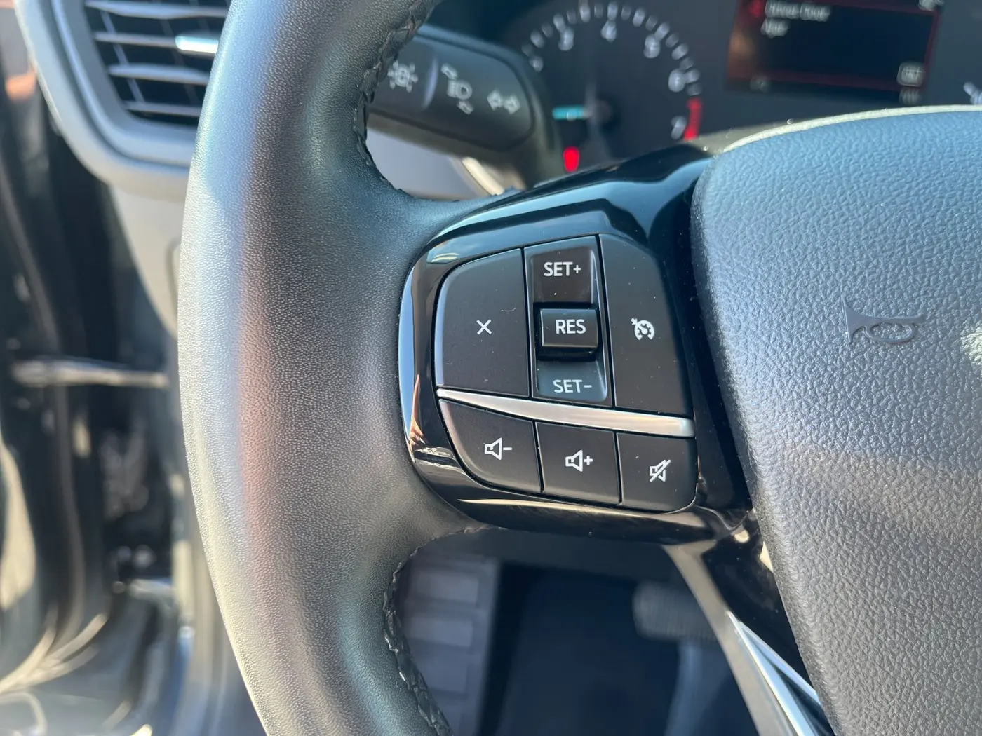 2022 Ford Escape - $20,468