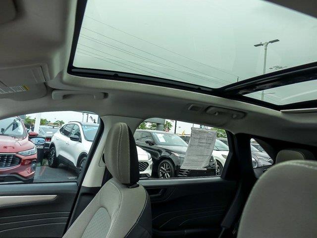 2022 Ford Escape - $22,873