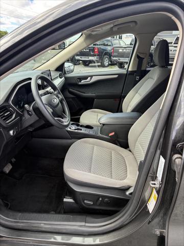 2020 Ford Escape - $16,999