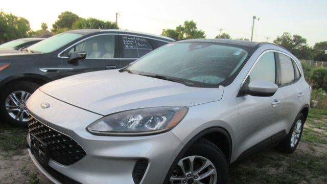 2020 Ford Escape SE