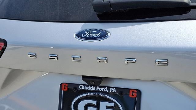 2020 Ford Escape SE