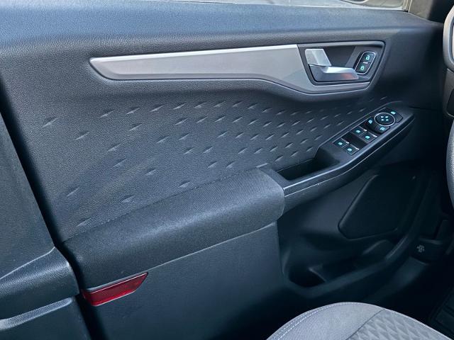 2020 Ford Escape - $18,017