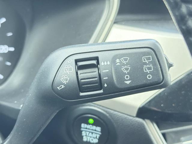 2021 Ford Escape - $14,275