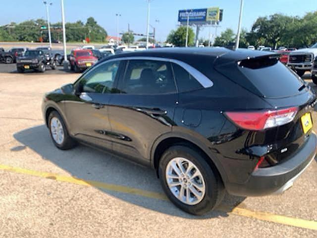 2021 Ford Escape - $24,995