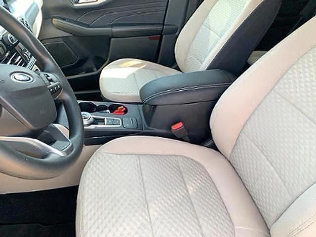 2021 Ford Escape - $24,995