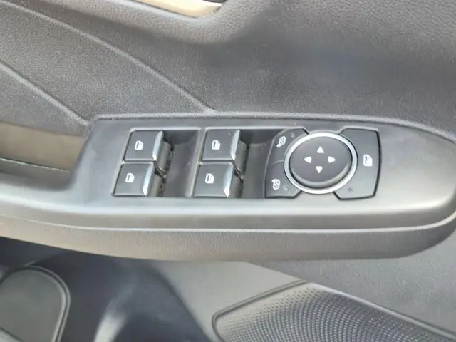2021 Ford Escape - $13,000