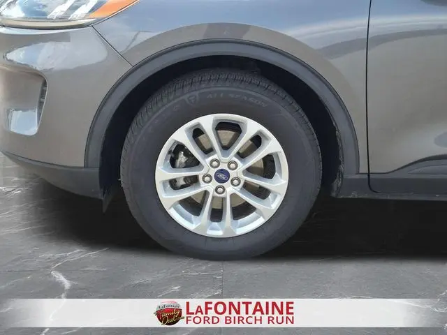 2021 Ford Escape - $13,000