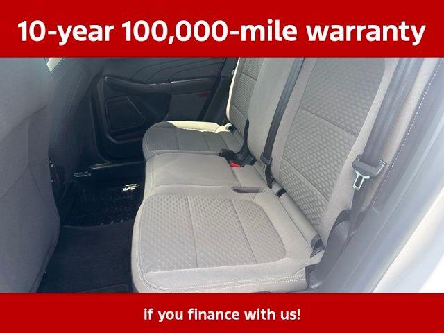 2022 Ford Escape - $17,499