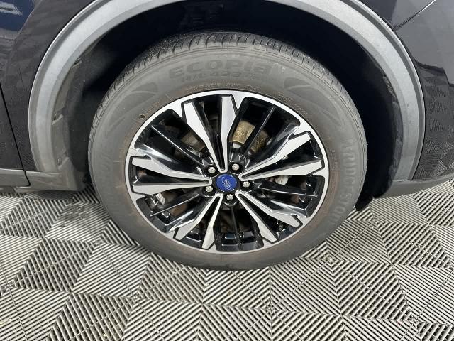 2022 Ford Escape - $22,884