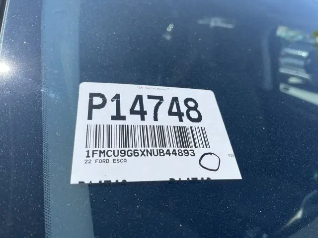 2022 Ford Escape - $19,500