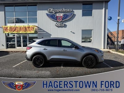 2022 Ford Escape AWD SE 4DR SUV