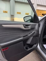 2022 Escape Thumbnail 10