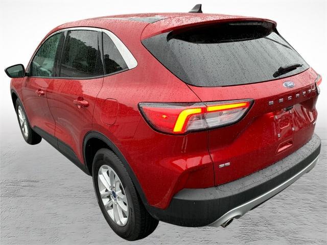 2022 Ford Escape - $21,975