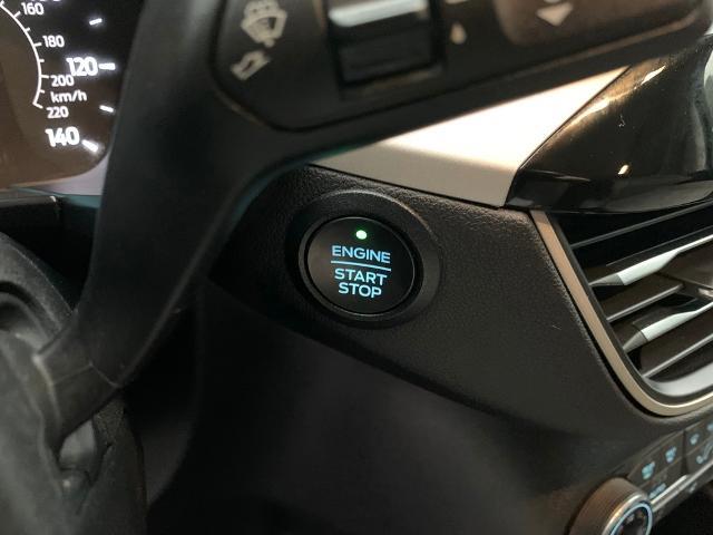 2022 Ford Escape - $21,975