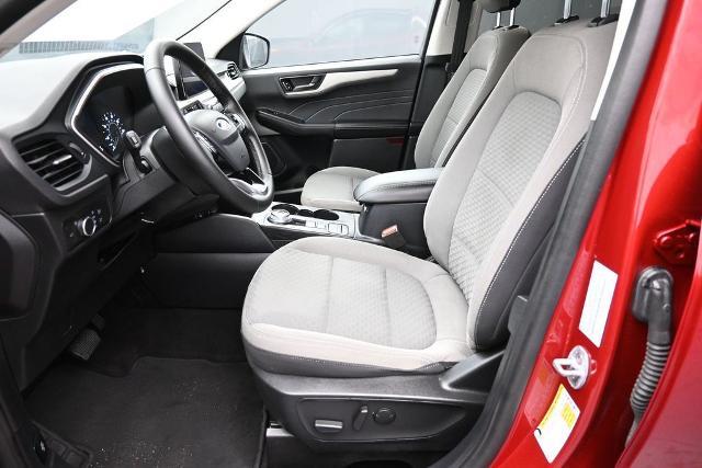 2022 Ford Escape - $17,695