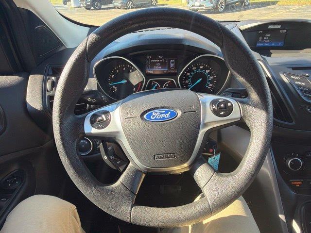 2016 Ford Escape - $7,025