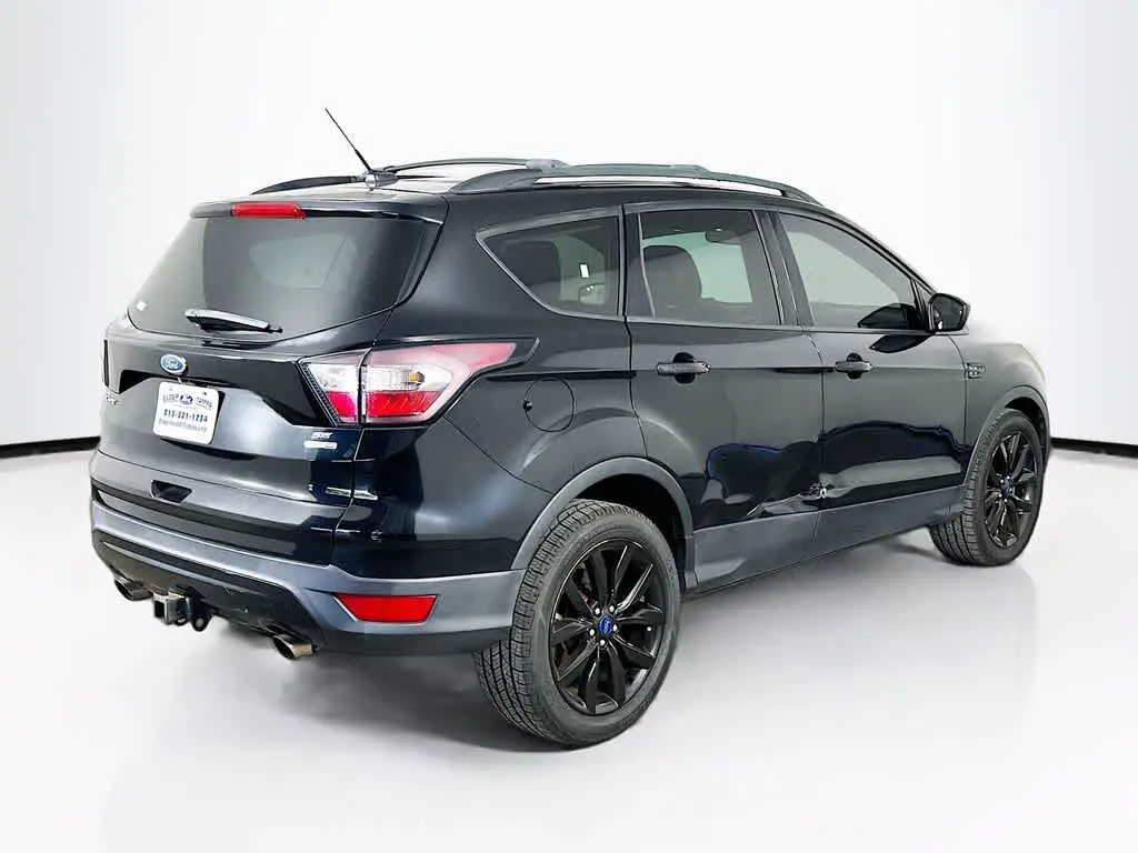 2017 Ford Escape - $10,488
