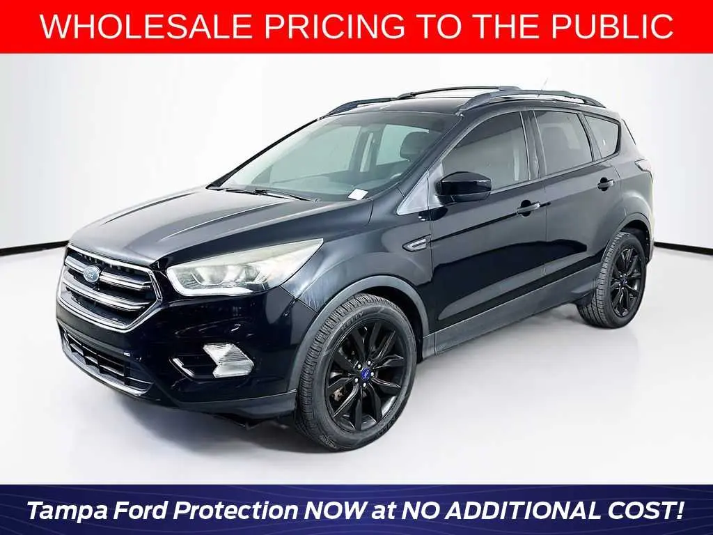 2017 Ford Escape - $10,488