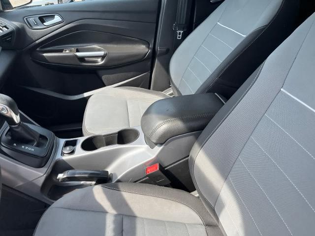 2014 Ford Escape - $3,780