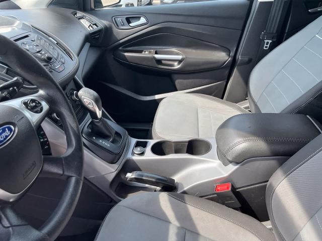 2014 Ford Escape - $3,780