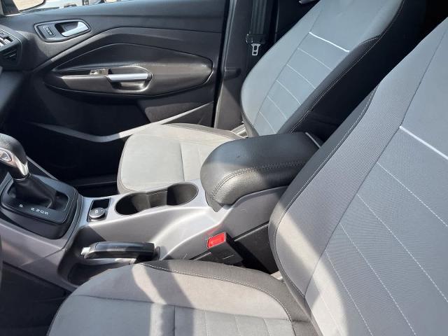 2014 Ford Escape - $3,780