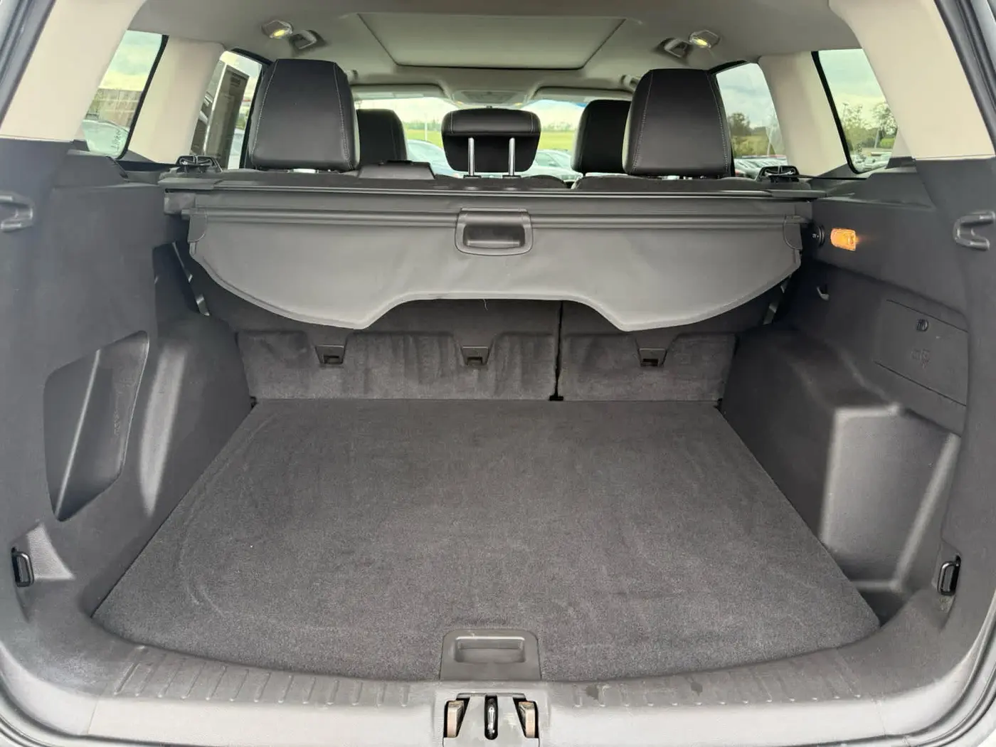 2017 Ford Escape - $9,900