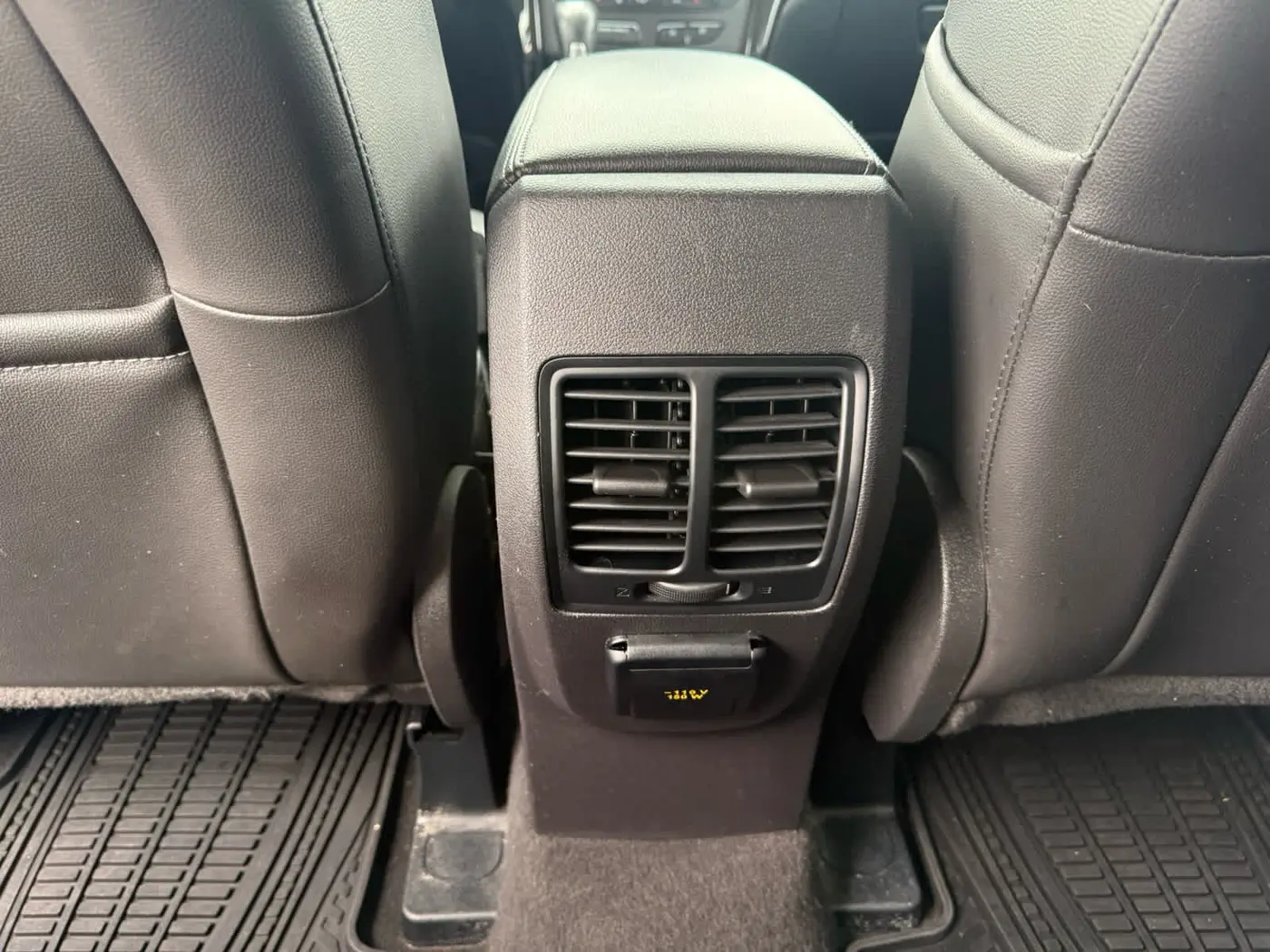 2017 Ford Escape - $9,900