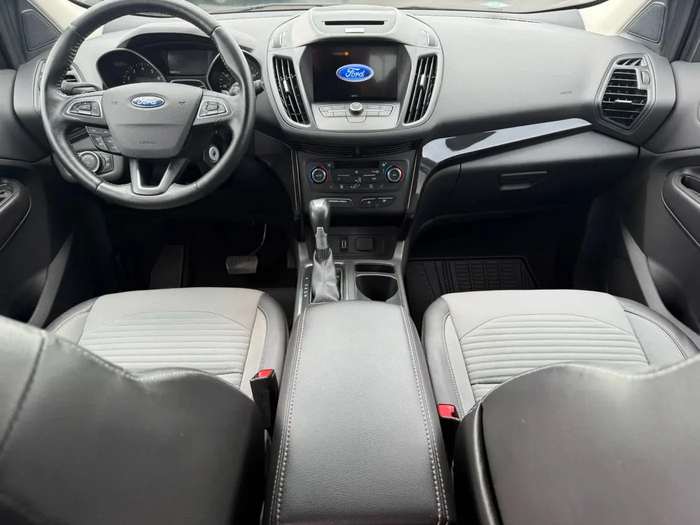 2017 Ford Escape - $9,900