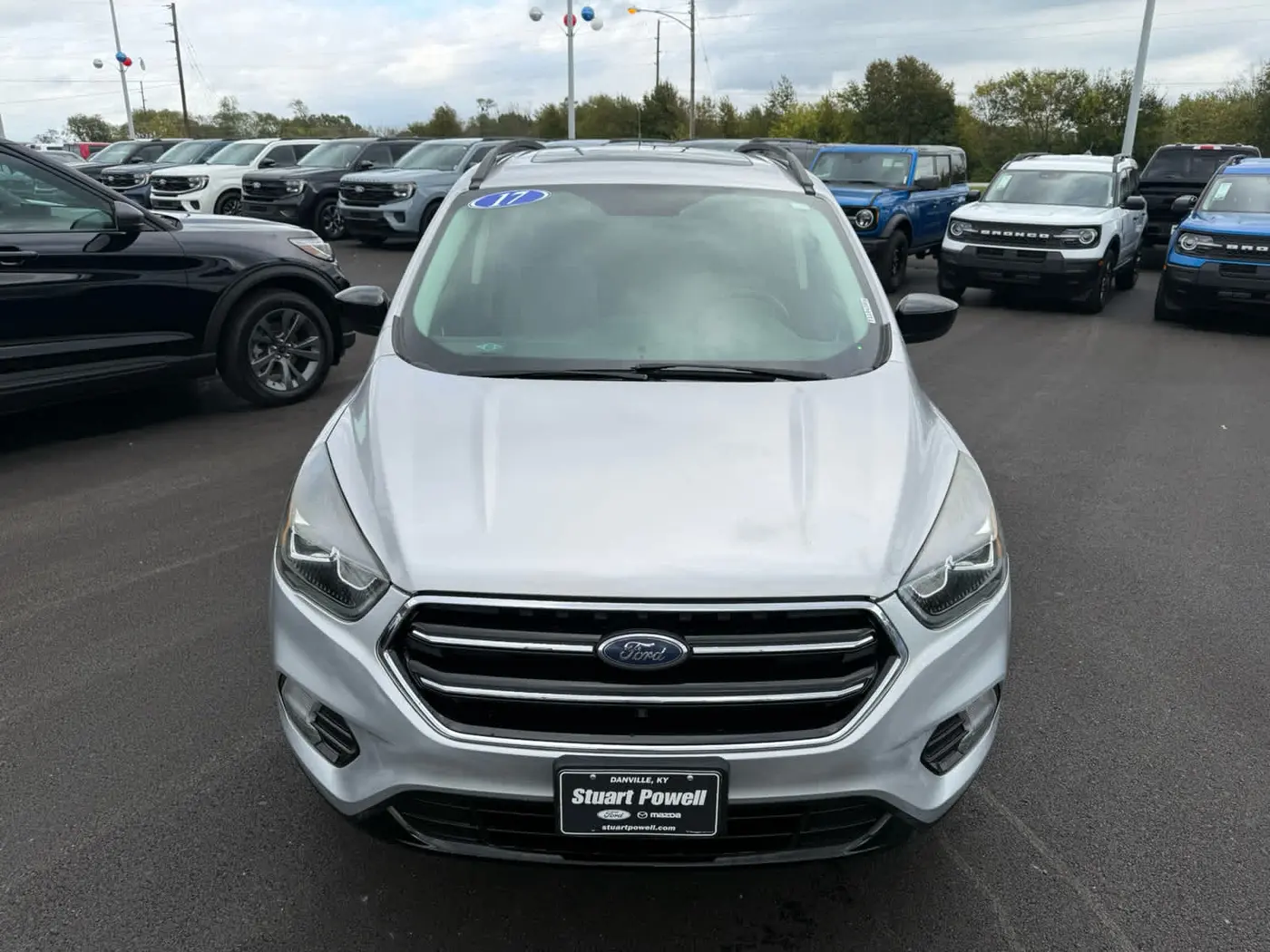 2017 Ford Escape - $9,900